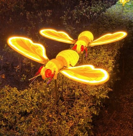 Lampe LED dynamique à motif (insectes ou oiseaux)